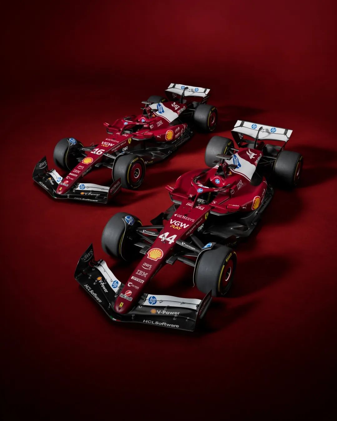 阿斯顿马丁绝杀索伯车队，汉密尔顿扛起全队